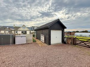 Photo 7- click for photo gallery